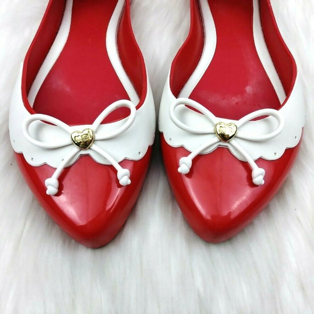 Dreamed by Melissa Red Rubber Pointed Toe Flats - Picture 2 of 8